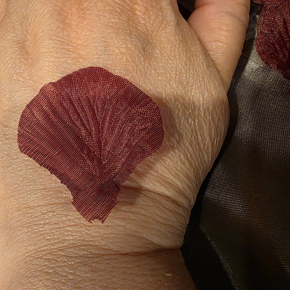 Elegant Burgundy Silk Rose Petals - Picture 2 of 4